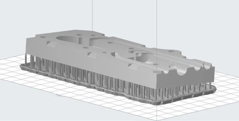 光造形3Dプリンターの反り：平置き配置で断面積が大きく反りやすい例