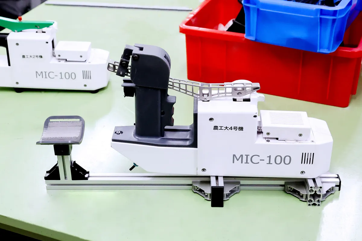 農業用パワーアシストスーツMIC-100 農工大4号機の全体像