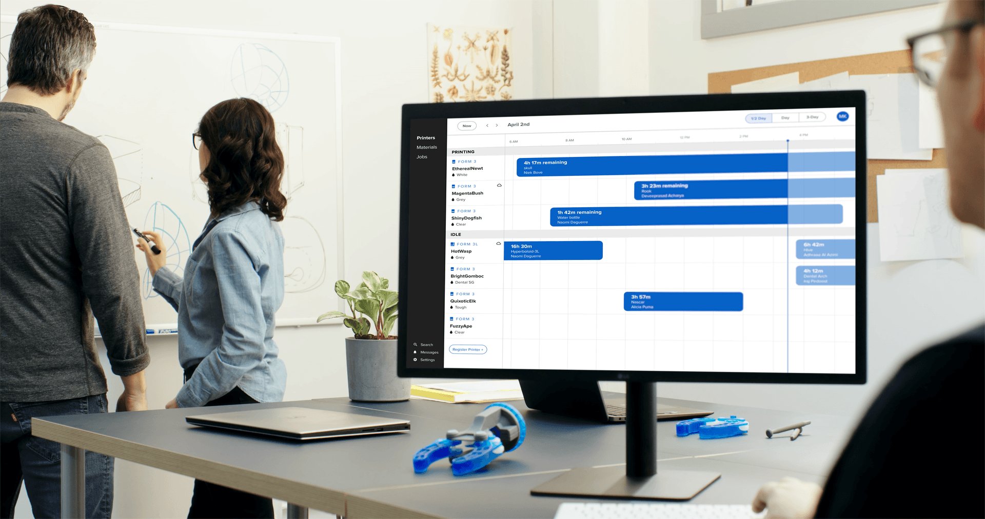 モニターに表示された Formlabs Dashboard のジョブ一覧