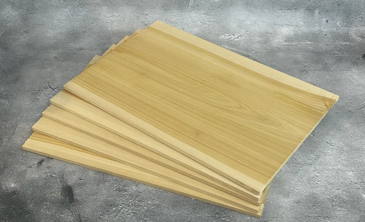 イチョウ 木材板 Lサイズ ×5枚 （300mm×450mm×8mm）の製品画像