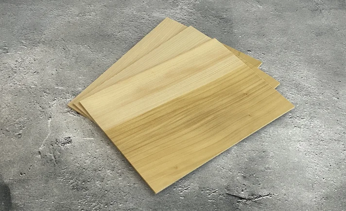 イチョウ 木材板 Sサイズ ×3枚 （180mm×240mm×3mm）の製品画像