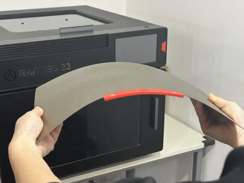 フレキシブルビルドプレートの取り外し